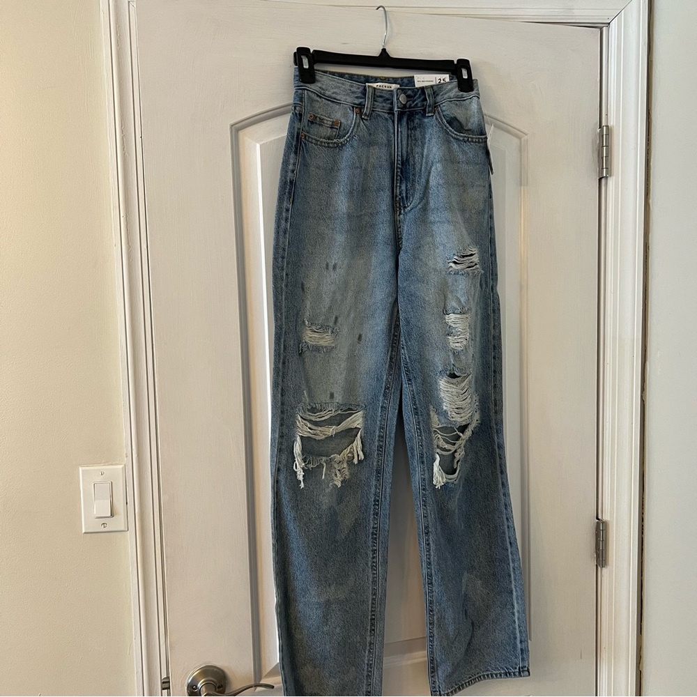 Pacsun 90’s Baggy Boyfriend Ripped Jeans